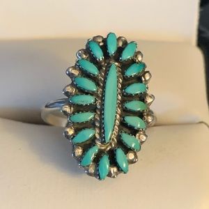 Zuni Petite Point Sterling Silver & Turquoise Ring Size 6 Sleeping Beauty.
